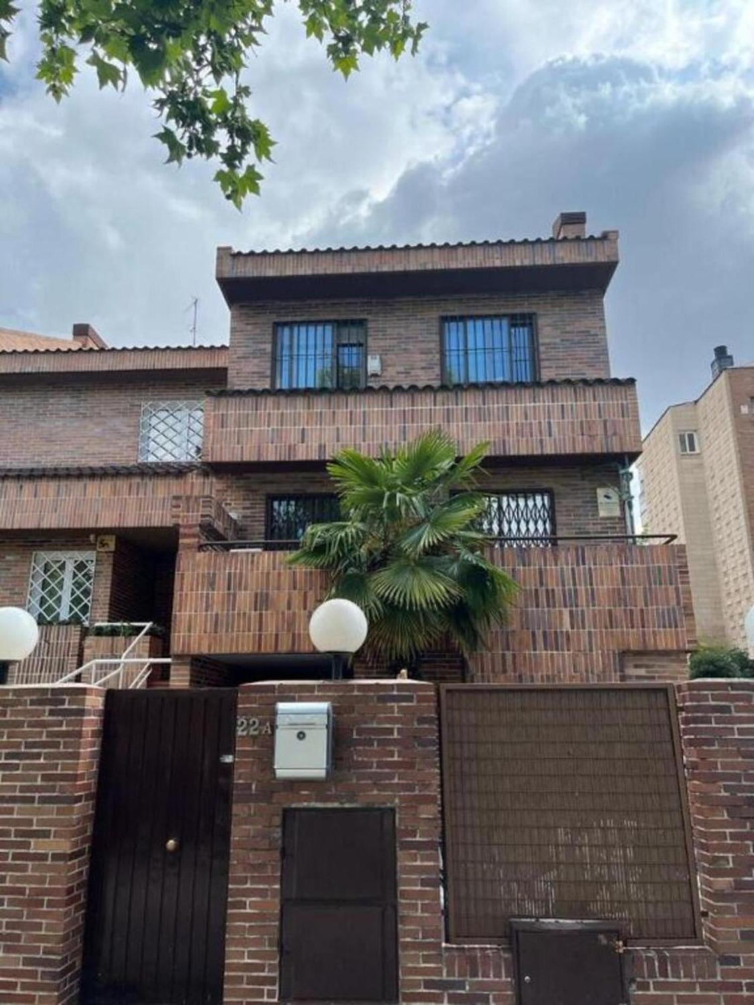 C4 Exclusiva Zona Madrid Exterior foto